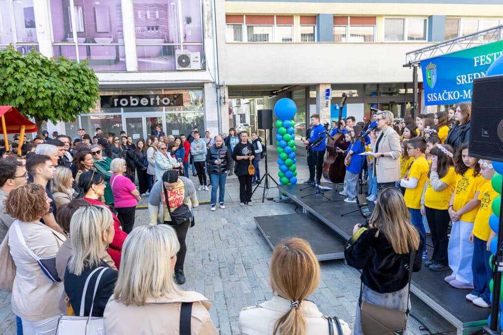 Katolička opća gimnazija iz Popovače predstavila se na Festivalu srednjih škola SMŽ