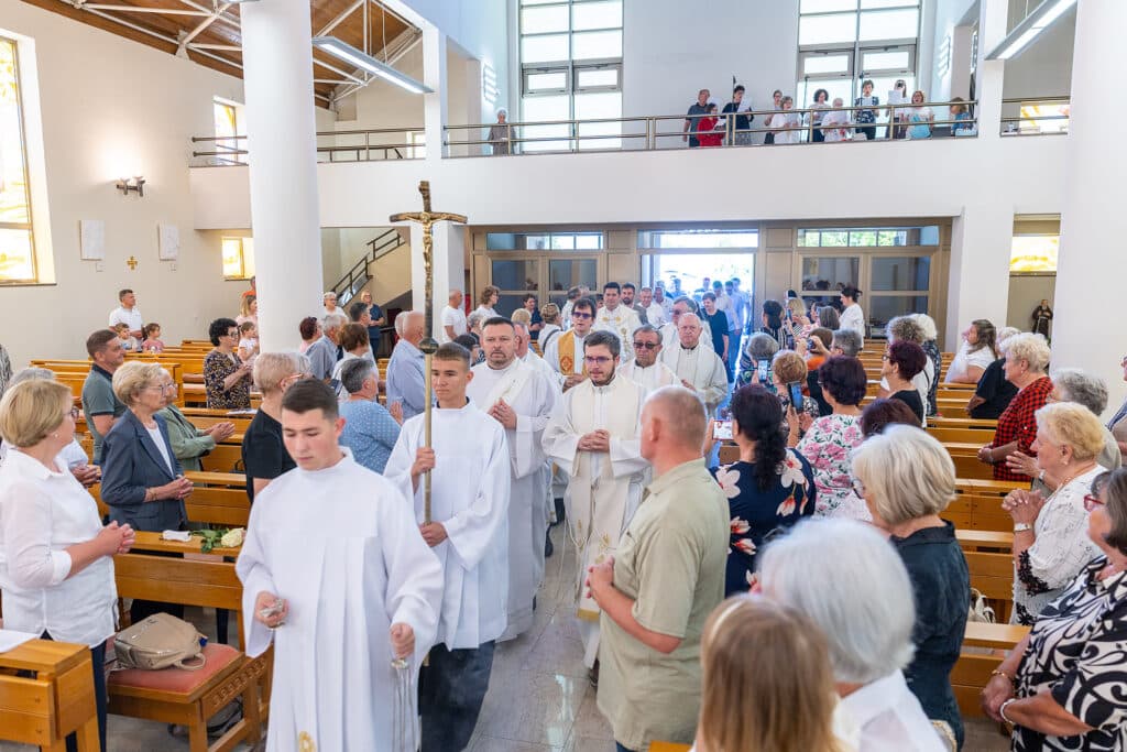 Relikvije sv. Male Terezije i njezinih svetih roditelja stigle u Sisak