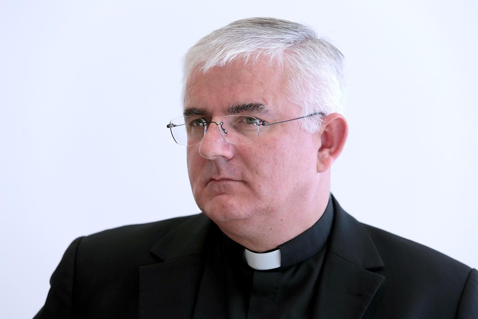 Nadbiskup Uzinić u uskrsnoj poruci istaknuo mir Uskrsloga kao odgovor na strah i nasilje