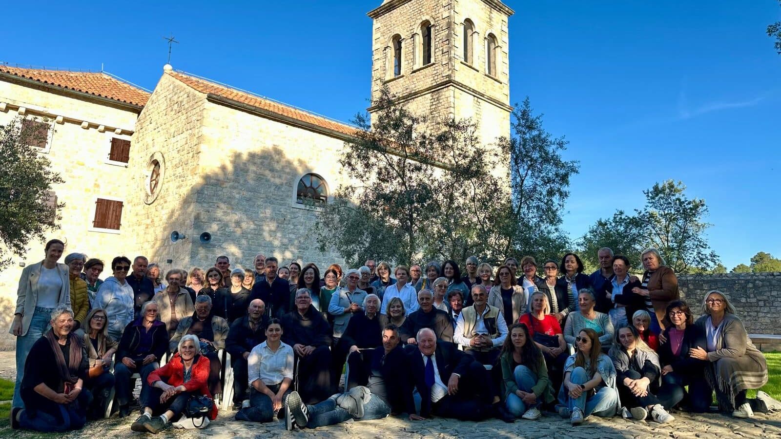 Karin: Održan susret trajne formacije Područnog zadarsko-šibenskog bratstva OFS-a