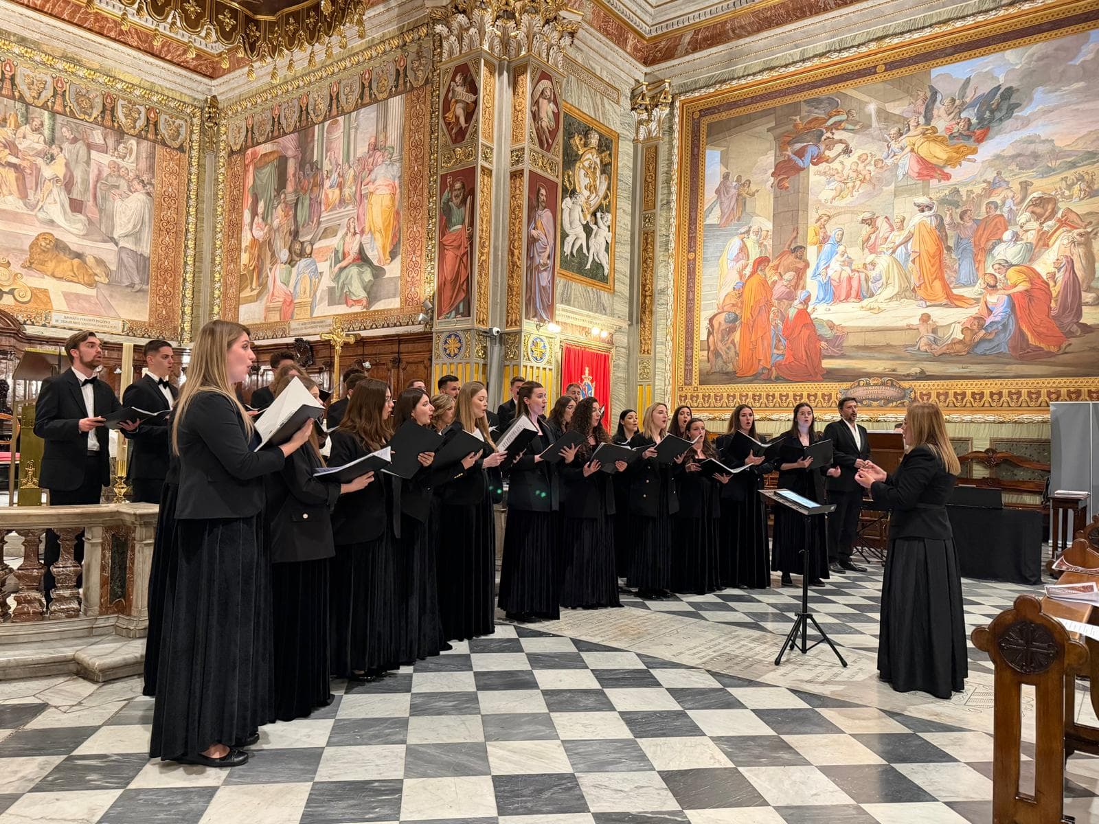 Koncert osječkog zbora u crkvi sv. Jeronima u Rimu