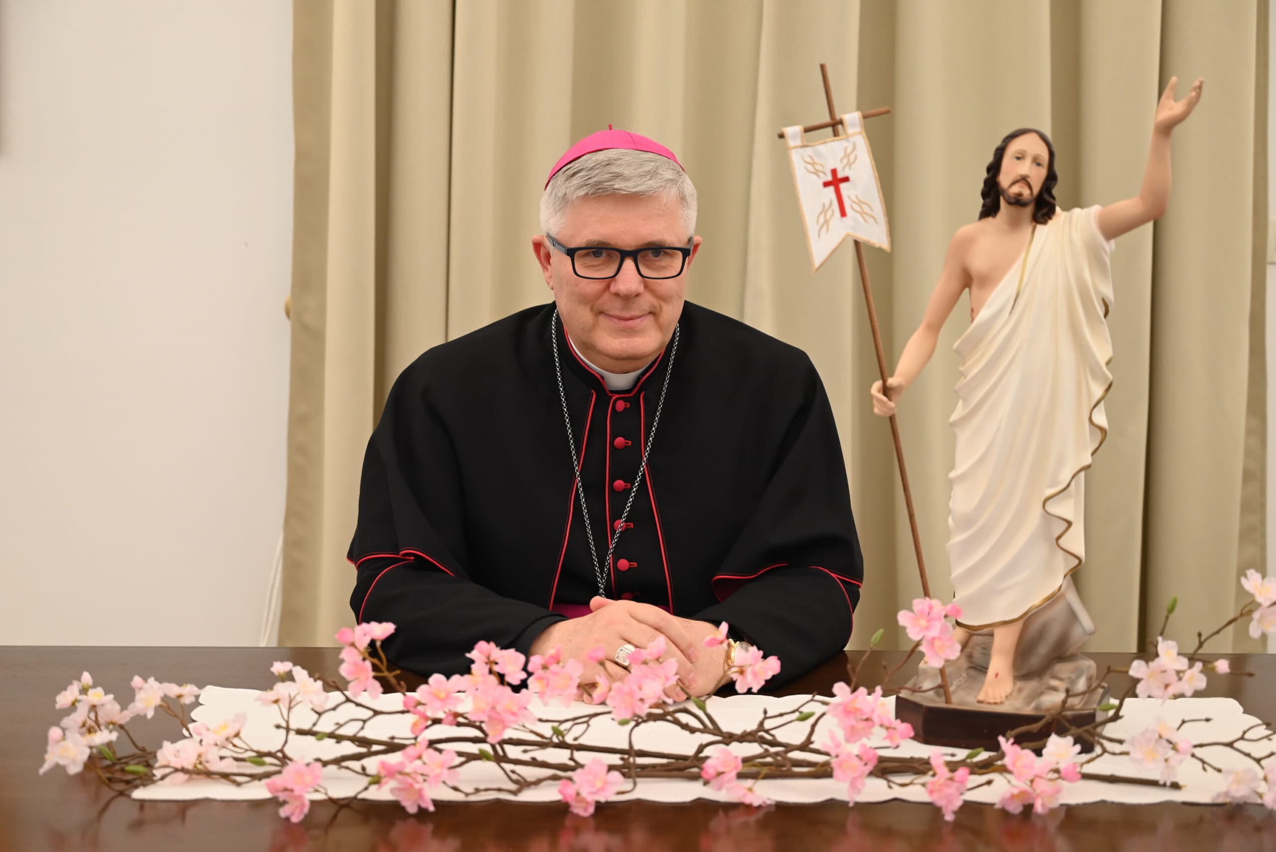 Uskrsna poruka zadarskog nadbiskupa Milana Zgrablića