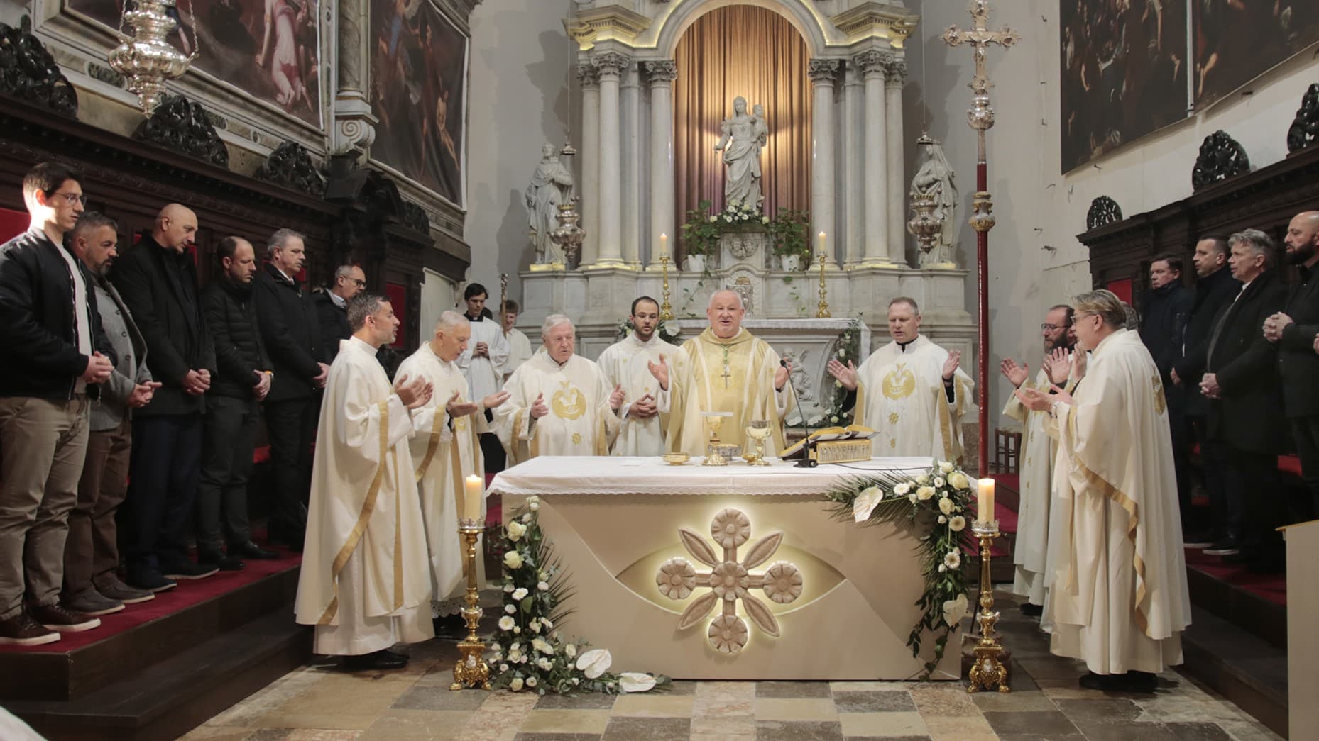 Biskup Petanjak u Krku slavio Misu večere Gospodnje