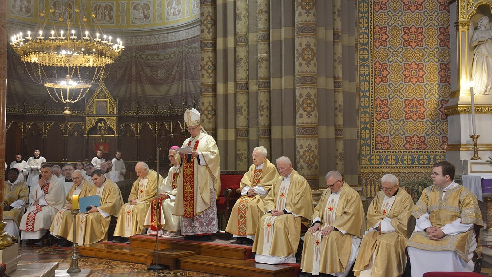 Misa posvete ulja u đakovačkoj katedrali