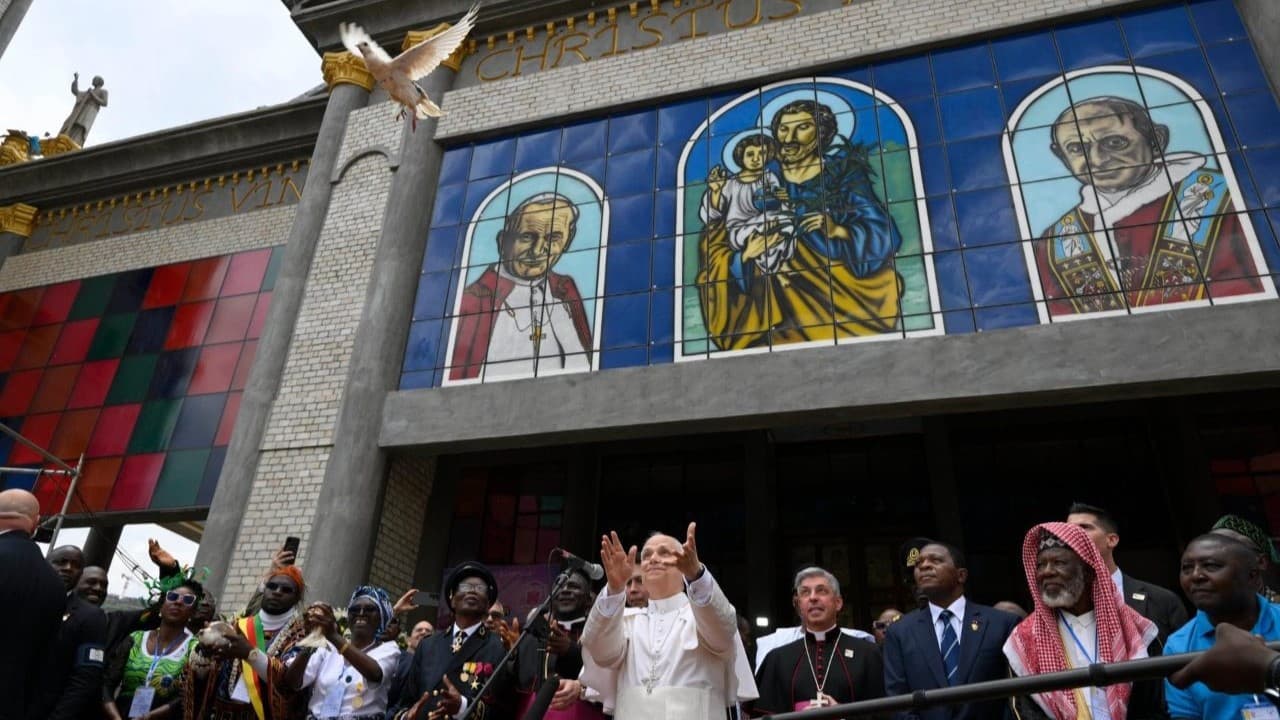 Papa u Bamendi: Siromasi su svjetlo u zemlji natopljenoj krvlju