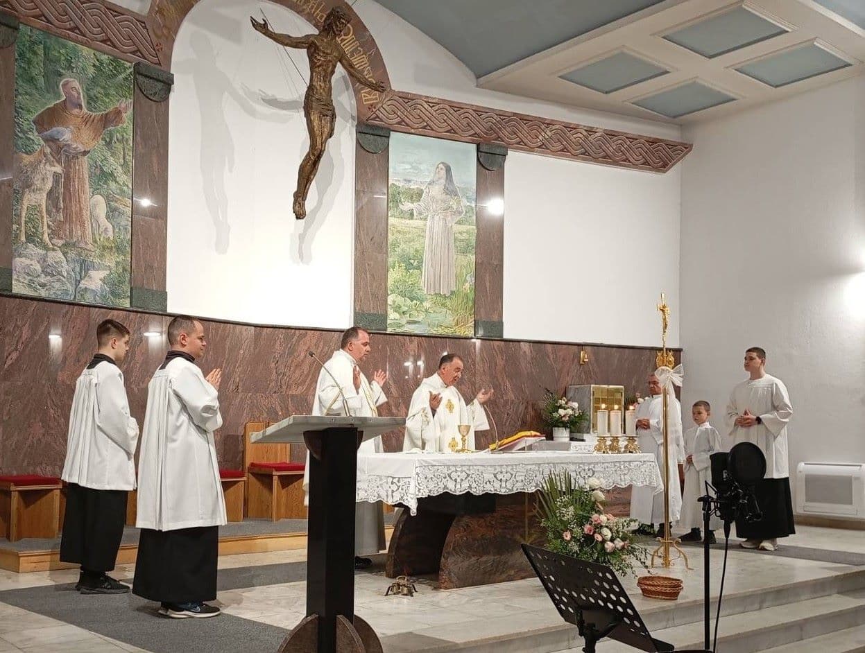 Belišće: Misno slavlje u pripravi za proslavu župne i samostanske obljetnice