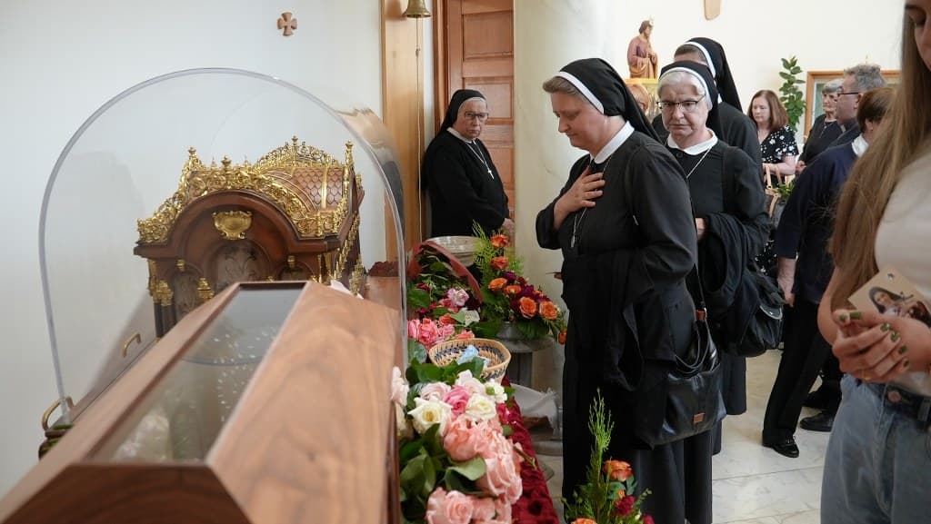 Relikvije sv. Male Terezije i njezinih svetih roditelja stigle u Karmel sv. Josipa