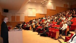 Katehetska proljetna škola u Osijeku otvorila raspravu o umjetnoj inteligenciji i školi