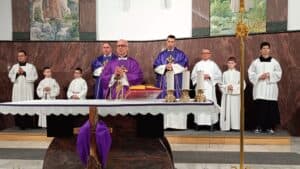 Peta srijeda devetnice uoči proslave šezdesete obljetnice župe i samostana u Belišću