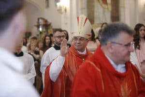 Nedjelja Pedesetnice u požeškoj Katedrali