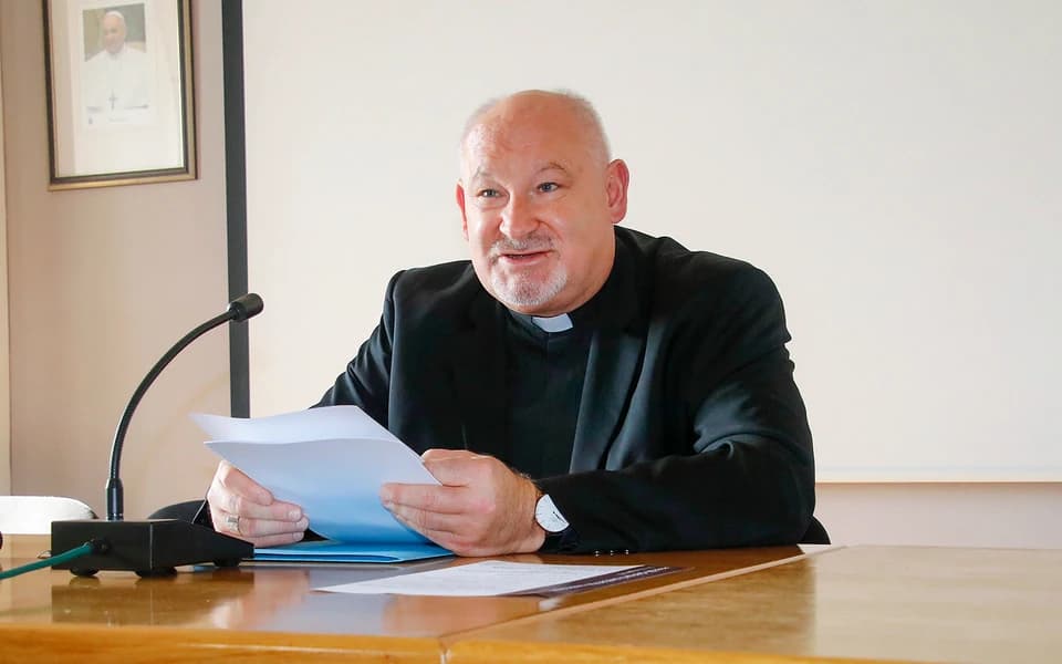 Biskup Petanjak u uskrsnoj poruci istaknuo Kristov mir koji svijet ne može dati