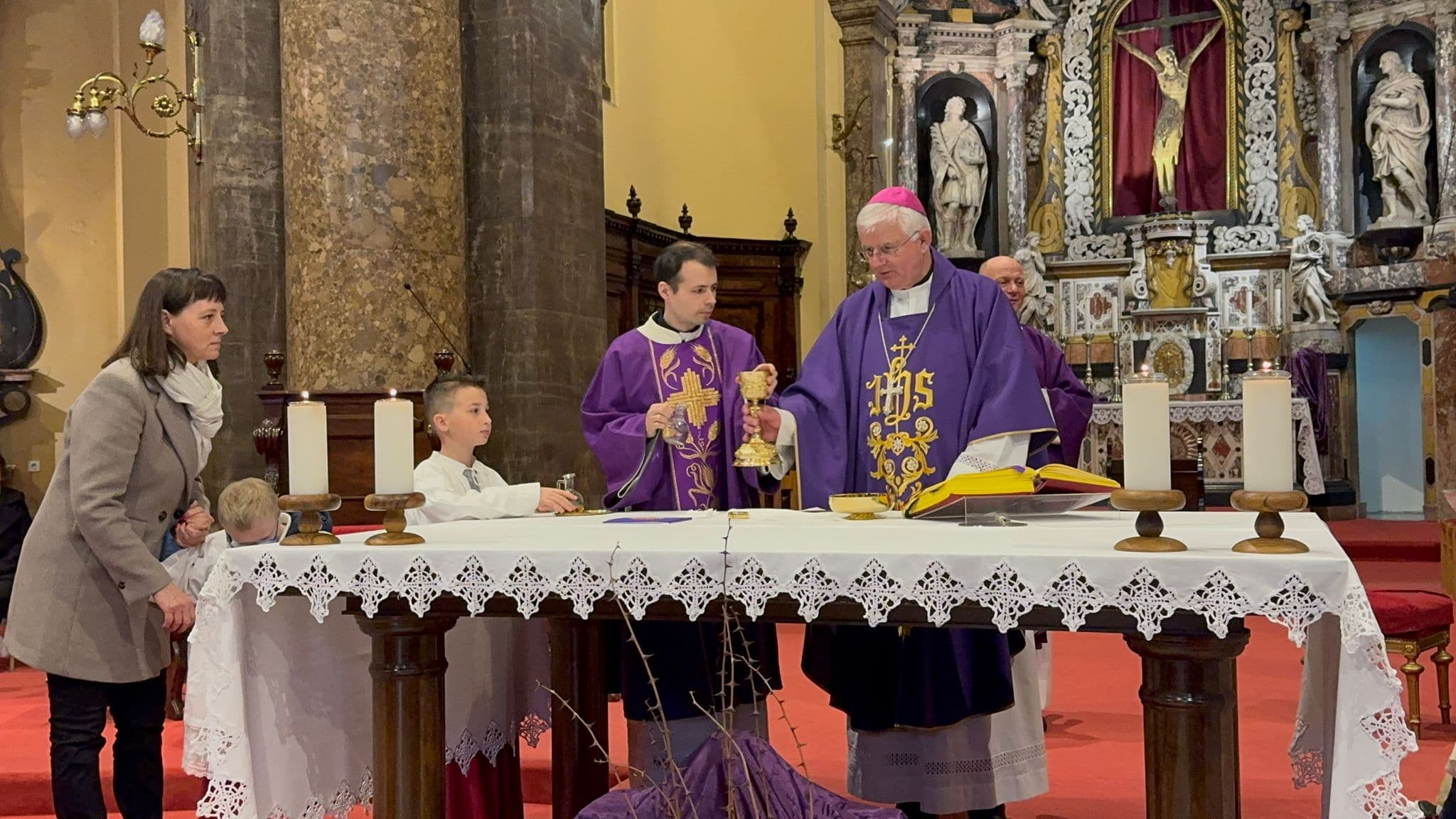 Uzinić u katedrali sv. Vida: Kristov lik treba prepoznavati sa zahvalnošću u sebi i drugima