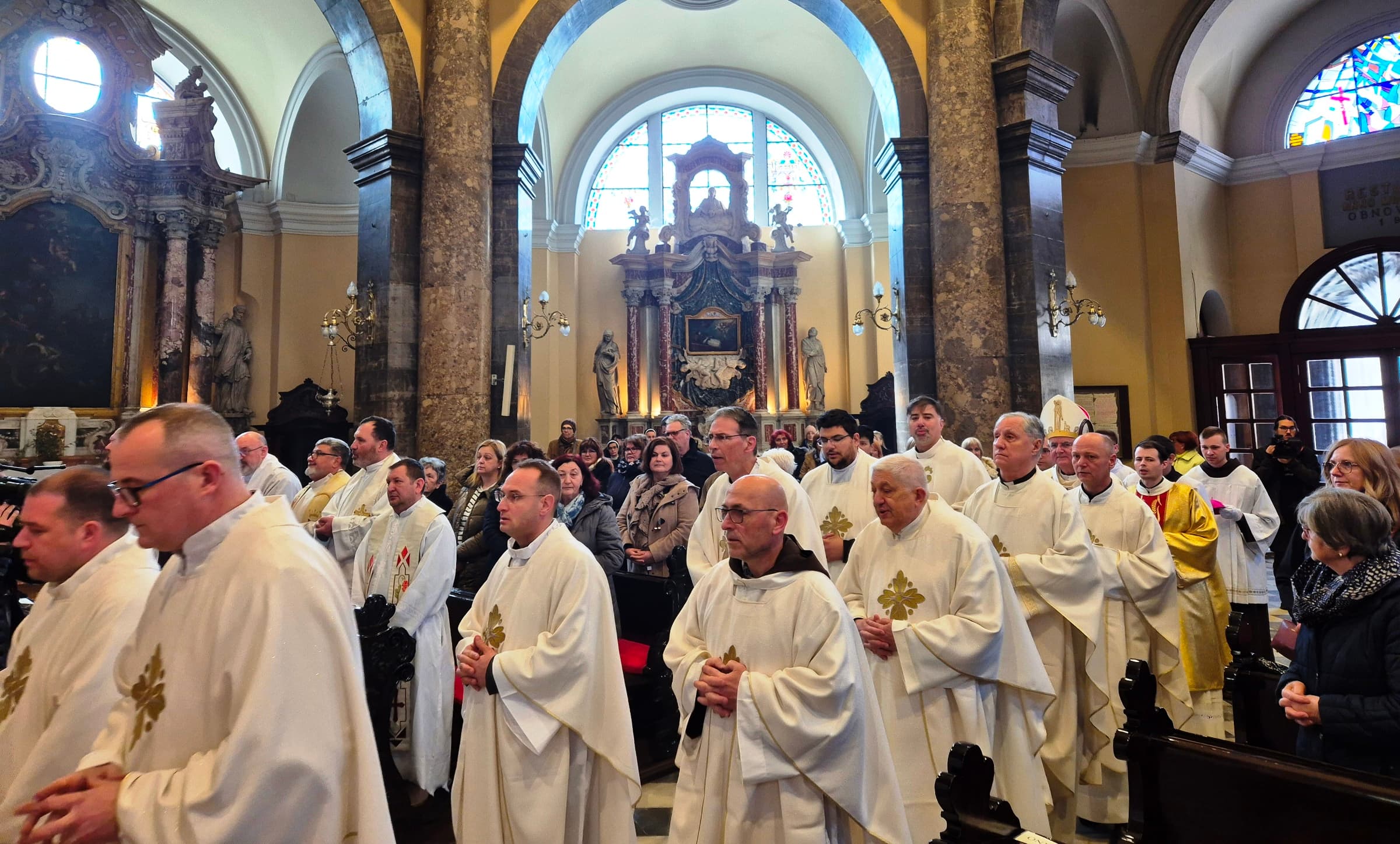 Misa posvete ulja: poziv na obnovu svećeništva i snažniju evangelizaciju