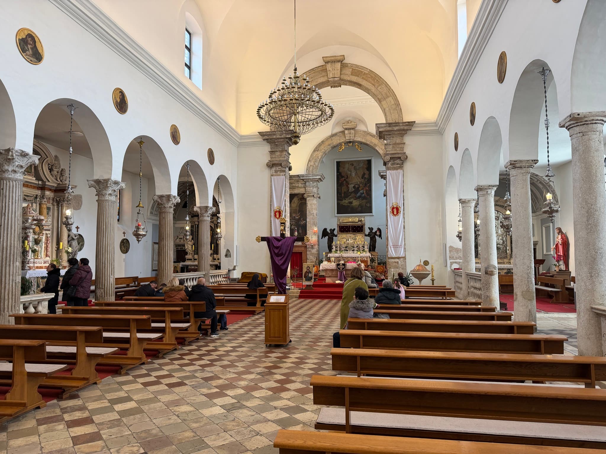 Obitelji Šibenske biskupije okupile se u Zadru na korizmenoj duhovnoj obnovi