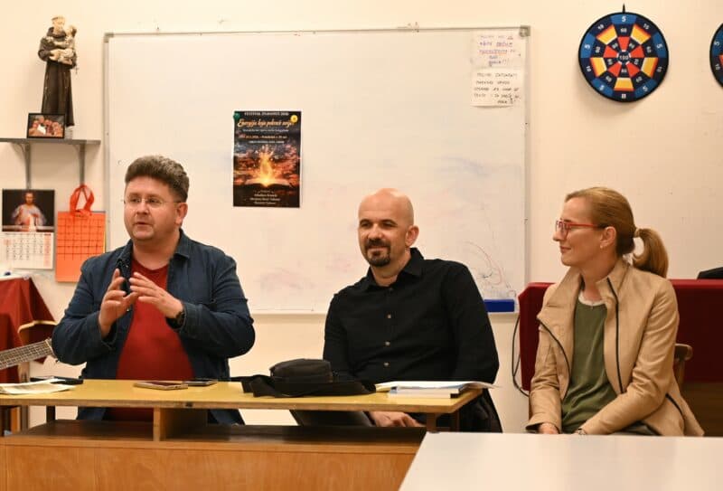 ZADAR: Izlaganje o temi „Stvaralačka moć riječi u svjetlu Svetog pisma“ održali p. Arek Krasicki i profesori Vukosav