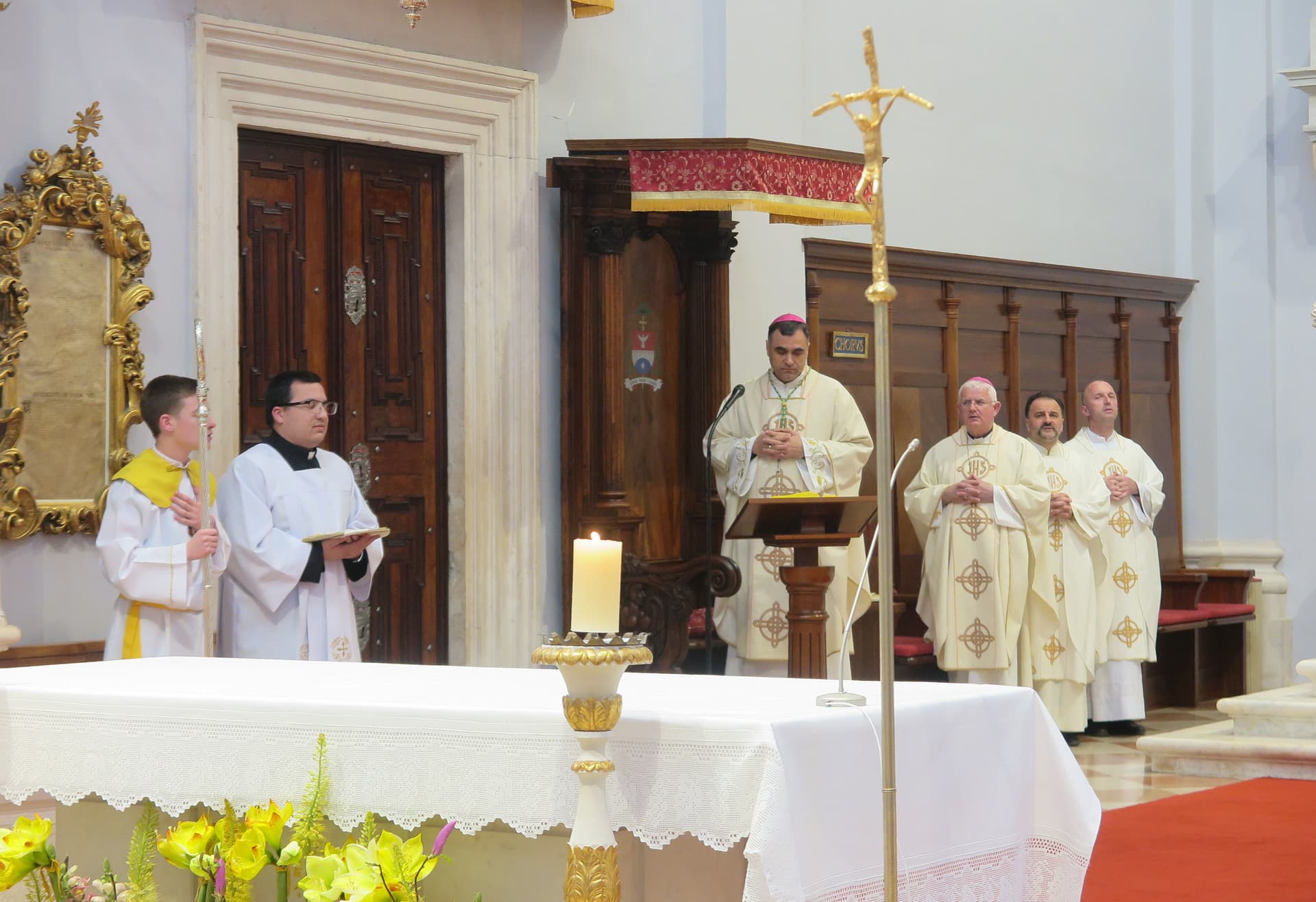 Hodočasnici Riječke nadbiskupije slavili misu u dubrovačkoj katedrali
