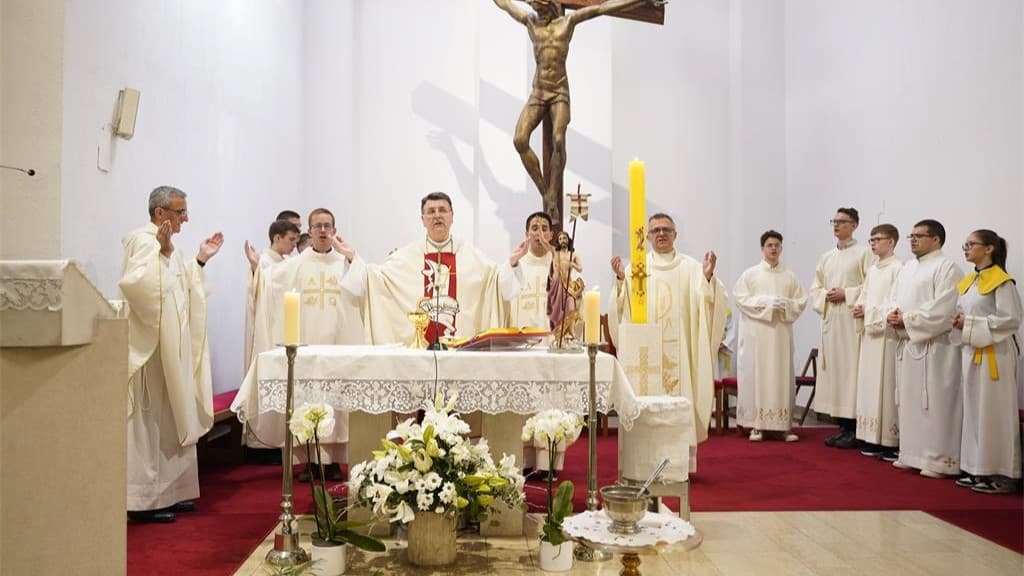 Biskup Šaško na Uskrs slavio misu u Župi sv. Marka Križevčanina