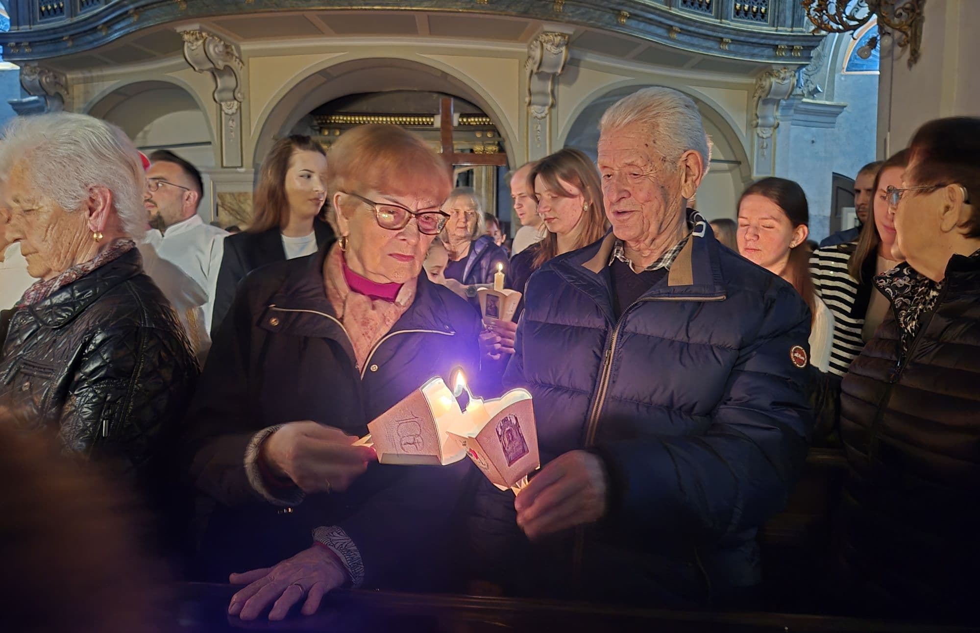 Vazmeno bdijenje: Susretati Krista u svijetu koji je često podijeljen i ranjen