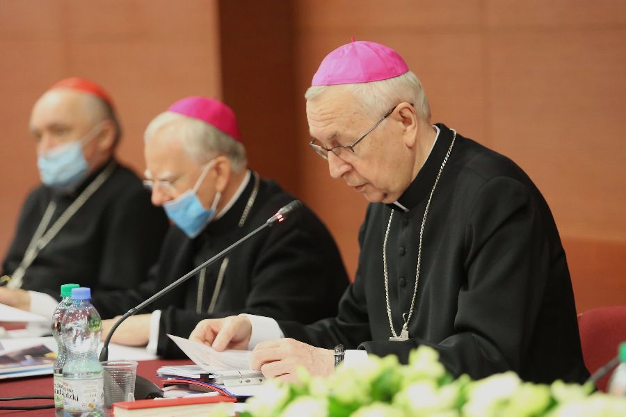 Poljski biskupi: Crkva nema ovlasti ‘blagoslivljati istospolne zajednice’
