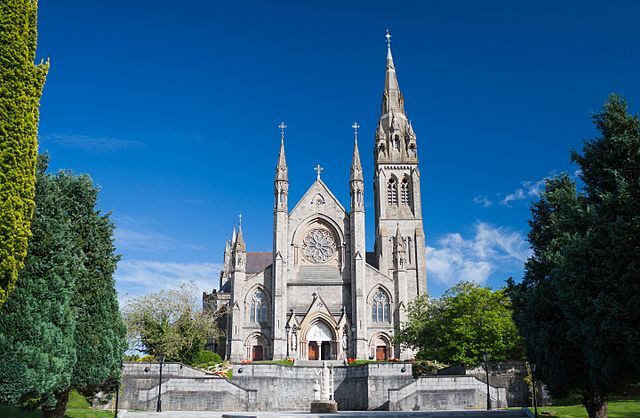 Irska biskupija oslanjat će se na laike da predvode sprovode usred nedostatka svećenika