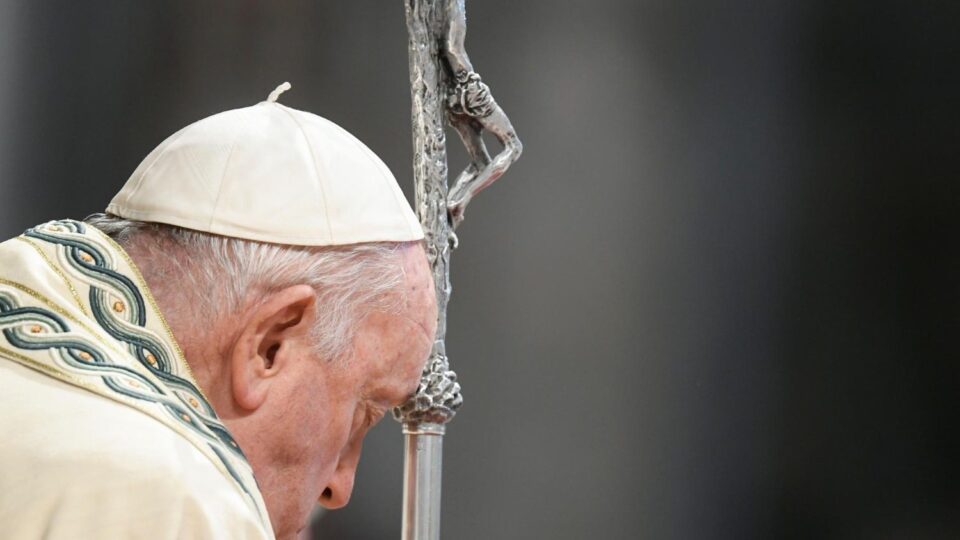 Papa na misi: Novu godinu povjerimo Majci Božjoj – Vatican News