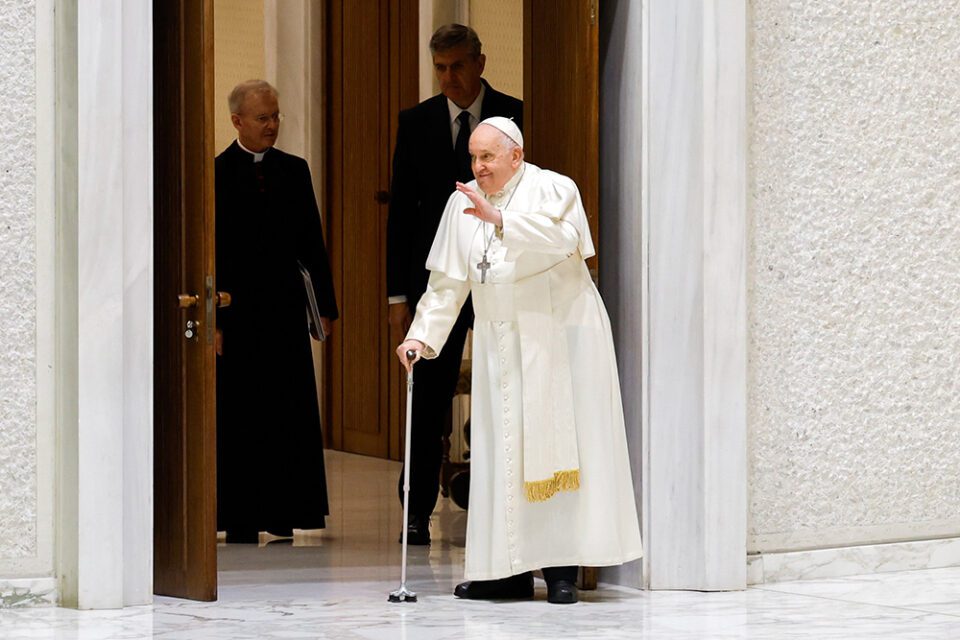 ‘Đavao je zavodnik’, kaže papa dok započinje novu seriju razgovora