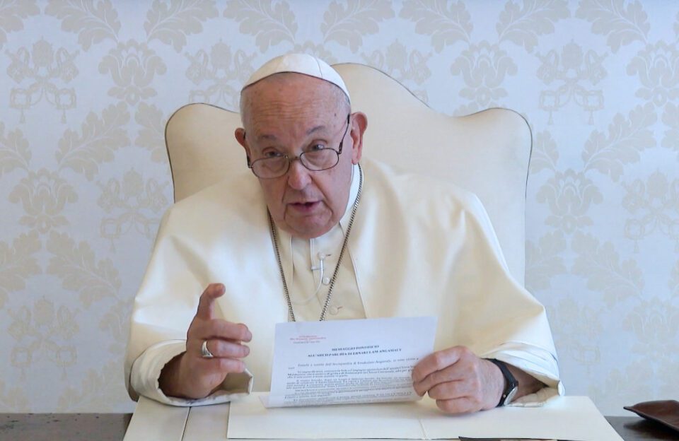 Papa daje siro-malabarskim katolicima božićni rok za okončanje spora