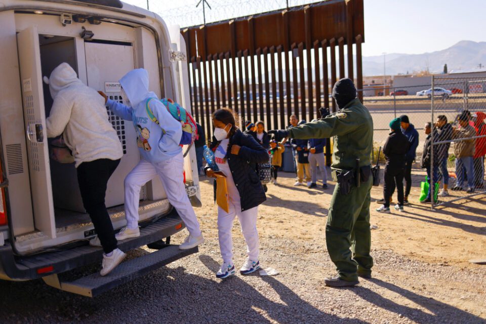Novi teksaški zakon koji kriminalizira neovlašteni ulazak migranata u državu nazvao je nehumanim