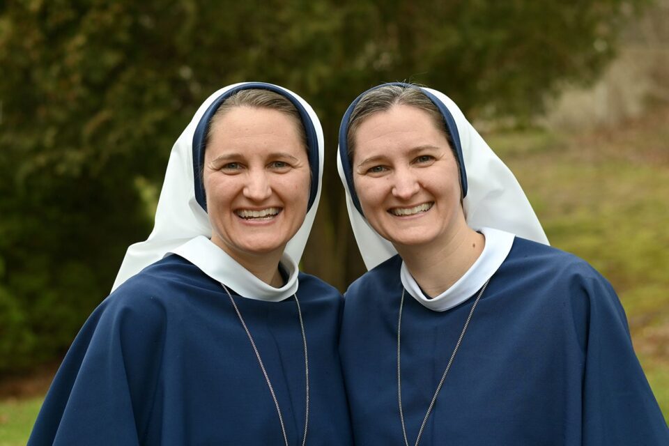 Twin Sisters of Life dijele svoje priče o zvanju prije Life Festa