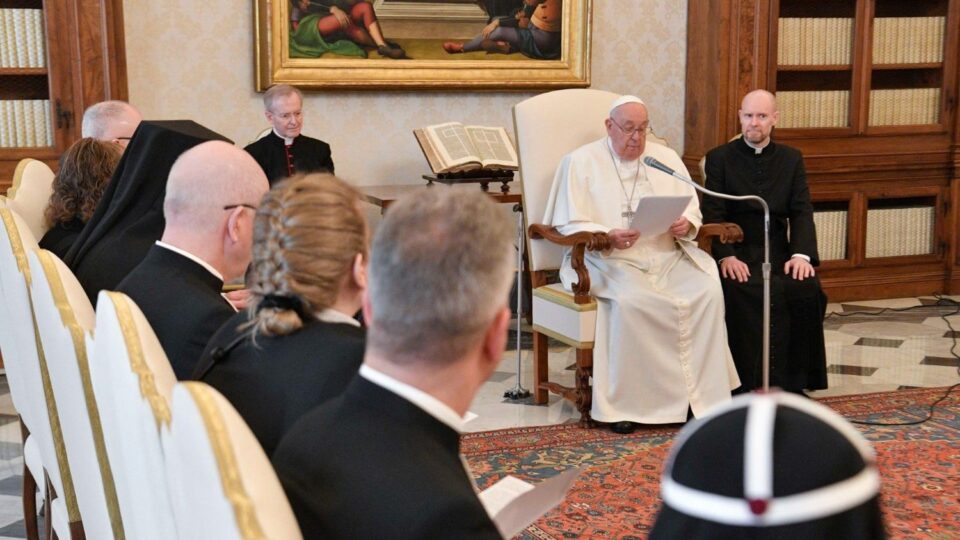 Papa finskoj ekumenskoj skupini: Sveci su izvor jedinstva – Vatican News