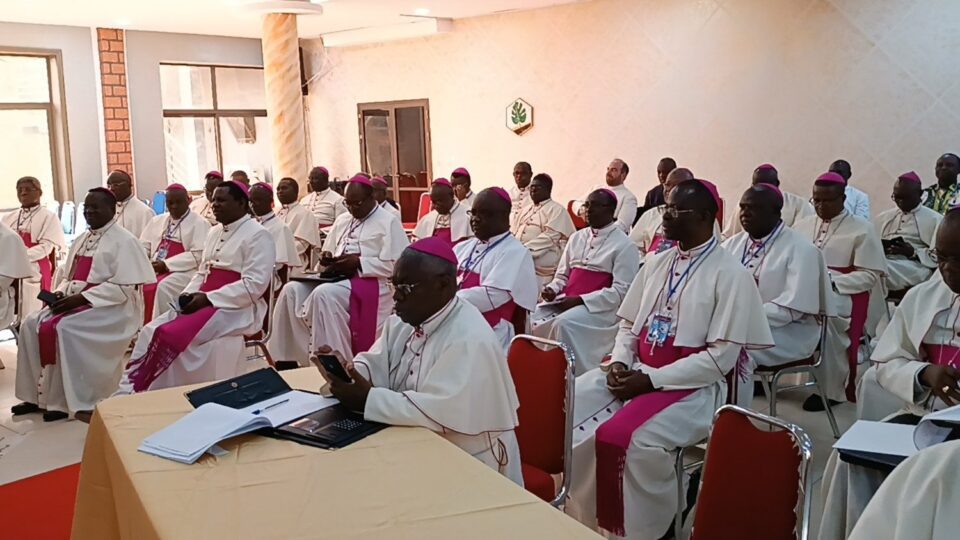 Kongoanski biskupi pozivaju ponovno izabranog predsjednika Tshisekedija da radi na jedinstvu – Vatican News