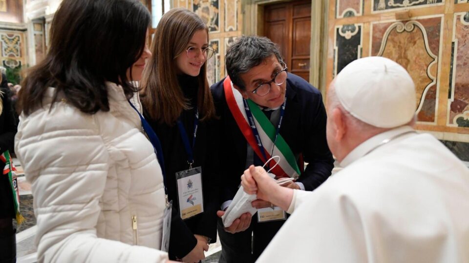 Papa žali za kulturom rasipanja i depopulacije u Italiji