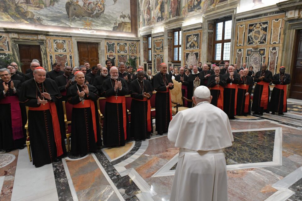 Papa Franjo: Za blagoslove nije potrebno ‘moralno savršenstvo’