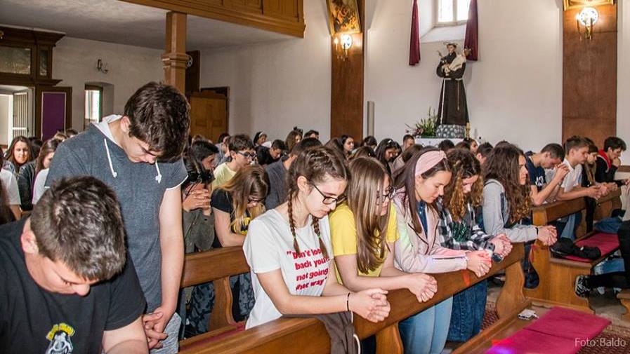 NAJAVA Susreti i mise za mlade – Dubrovačka biskupija