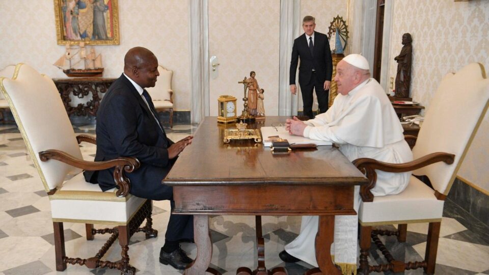 Papa Franjo susreo se s predsjednikom Srednjoafričke Republike – Vatican News