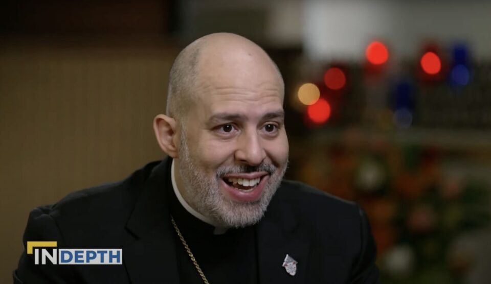 Biskup Joseph Espaillat: Kako najmlađi američki biskup dolazi do mladosti