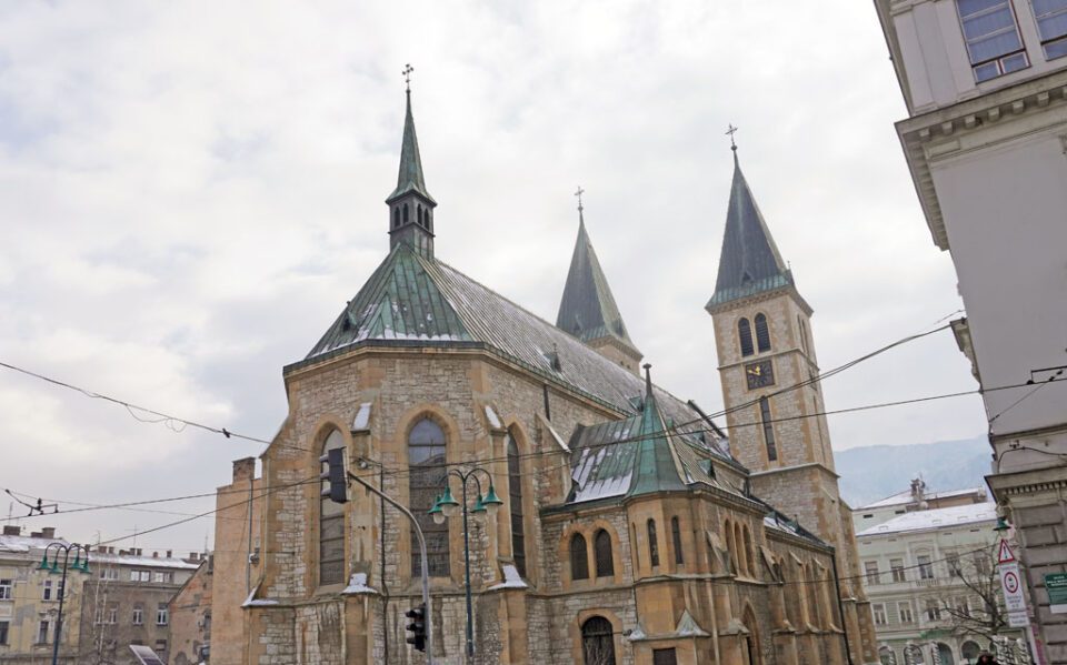 Propovijedi u korizmene petke u sarajevskoj katedrali na temu molitve