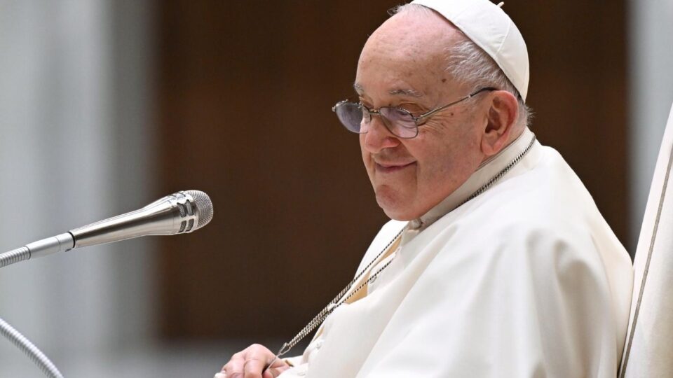 Papa na audijenciji: Pomirite se, otpustite gnjev prije zalaska sunca – Vatican News