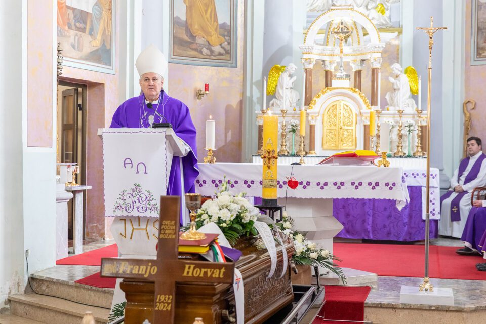 Pokopan preč. Franjo Horvat – Sisačka biskupija