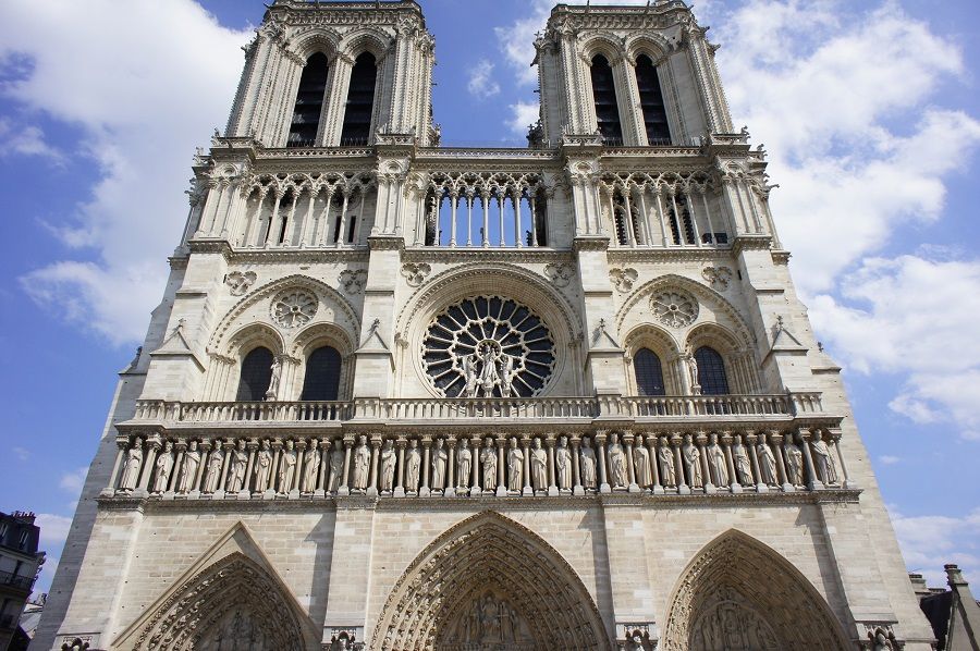 LEGO najavljuje novi arhitektonski set pariške katedrale Notre Dame