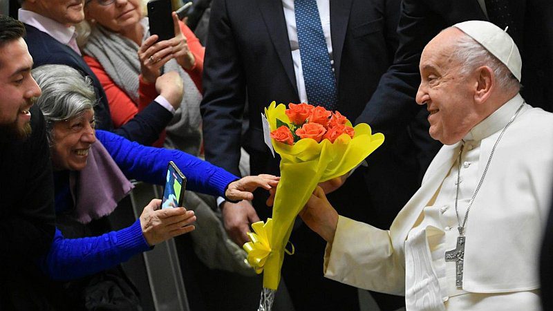 Papa: U trenucima žalosti, utjehu imamo u Kristovu uskrsnuću