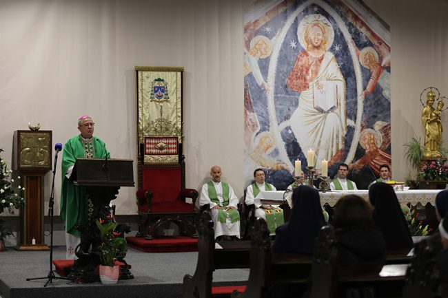 Biskup Gorski predvodio euharistijsko slavlje drugoga dana trodnevnice uoči Stepinčeva