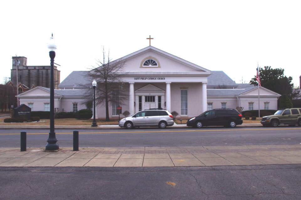 Svećenik iz Tennesseeja optužen za višestruko seksualno zlostavljanje