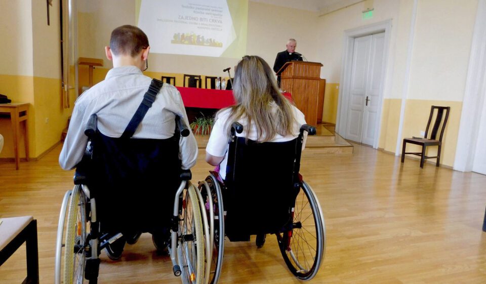 Kako uključiti osobe s invaliditetom u život Crkve » Tekstovi