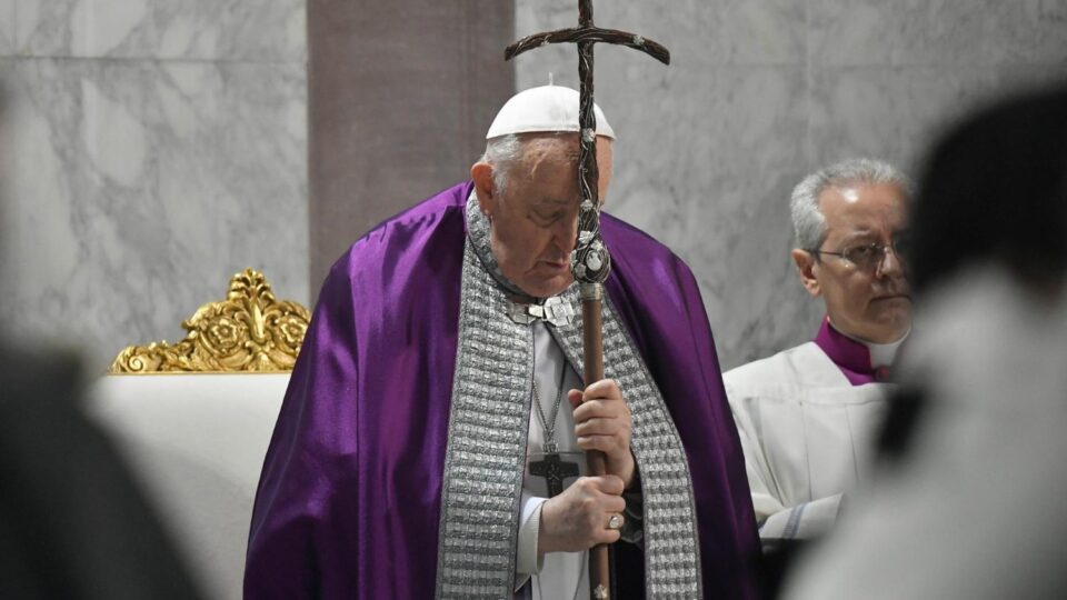 Papa na misi Pepelnicu: Isus nas poziva da se ove korizme vratimo srcu