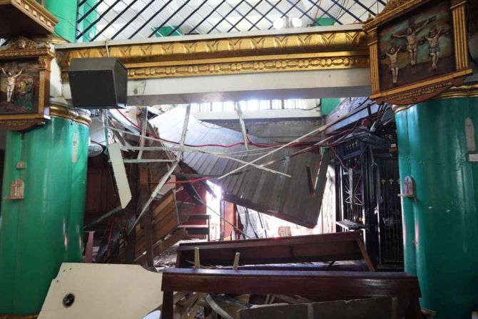 Crkveni pod na Filipinima srušio se na Pepelnicu, ubio 1 i ozlijedio desetke