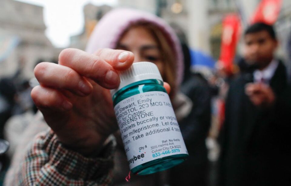 Pro-life znanstvenici osporavaju studiju koja tvrdi da su tablete za pobačaj ‘sigurne’ i ‘učinkovite’
