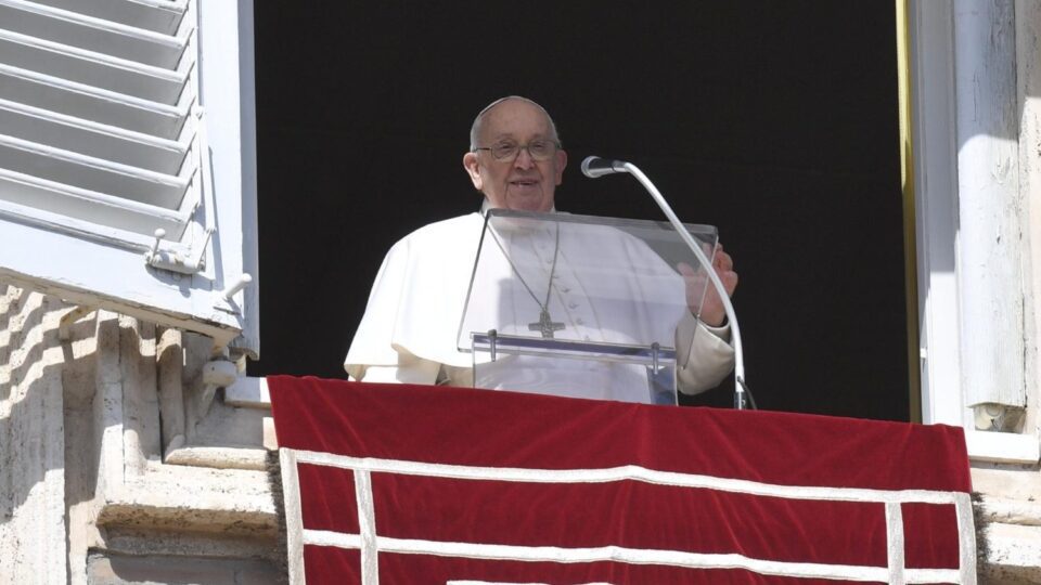 Papa otkazuje audijencije ponedjeljkom kao mjeru predostrožnosti