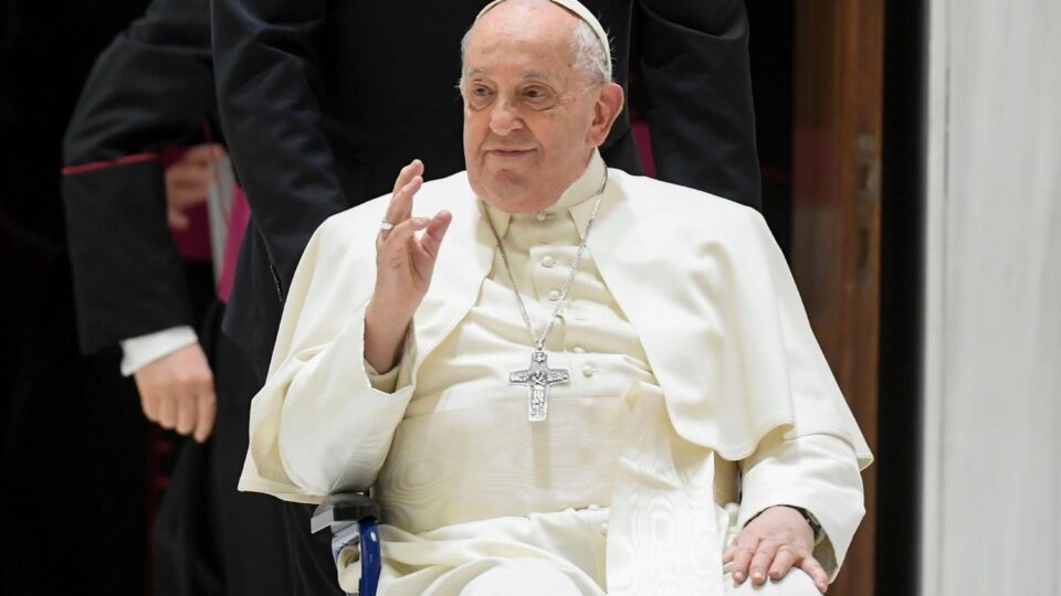 Papa Franjo posjetio rimsku bolnicu radi dijagnostičkih pretraga