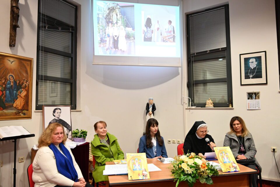 ZADAR: Predstavljena slikovnica ‘Srcem prema nebu – Majka Marija Krucifiksa Kozulić’ na Smiljevcu